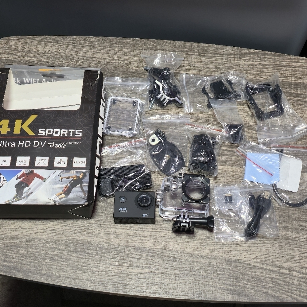 4K Sports 30M Water Resistant Camera 64G Wifi - Picture 3 of 7
